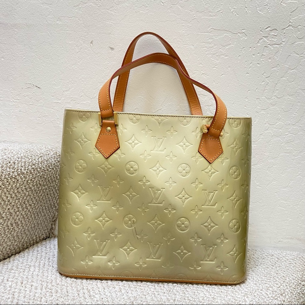 Louis Vuitton Monogram Vernis Houston Tote Bag - Picture 2 of 15